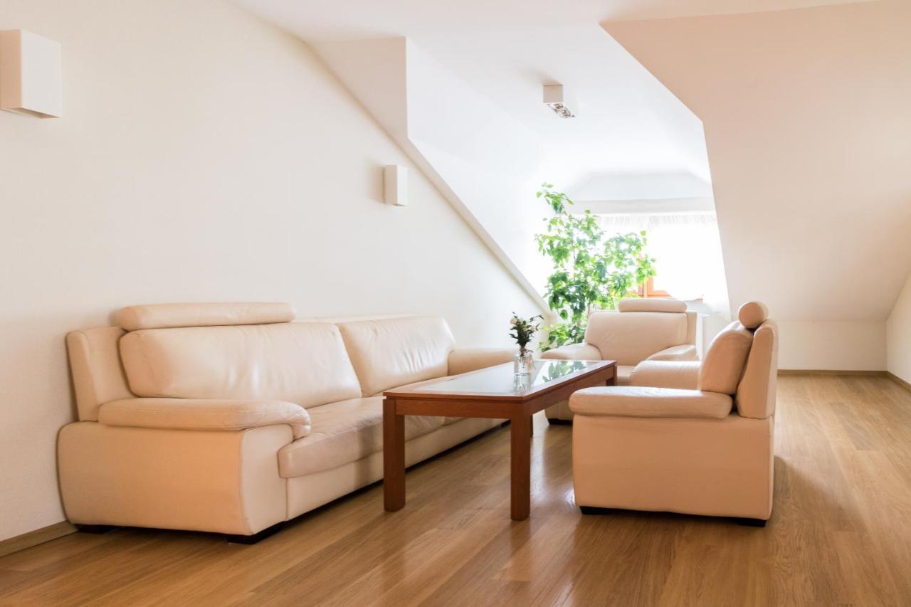 Hotel Osada Karbowko Wellness & Spa Elgiszewo  エクステリア 写真